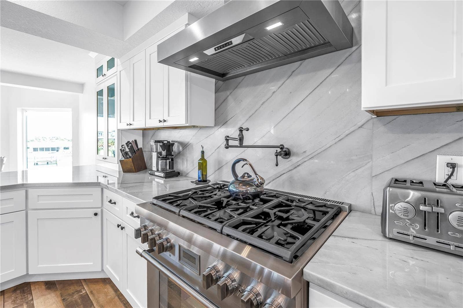 199 21ST AVENUE, St Pete Beach, FL 33706 199 21ST AVENUE, St Pete Beach, FL 33706