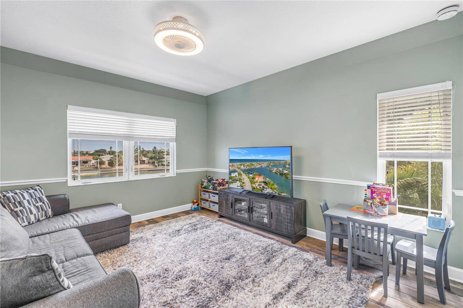 199 21ST AVENUE, St Pete Beach, FL 33706 199 21ST AVENUE, St Pete Beach, FL 33706