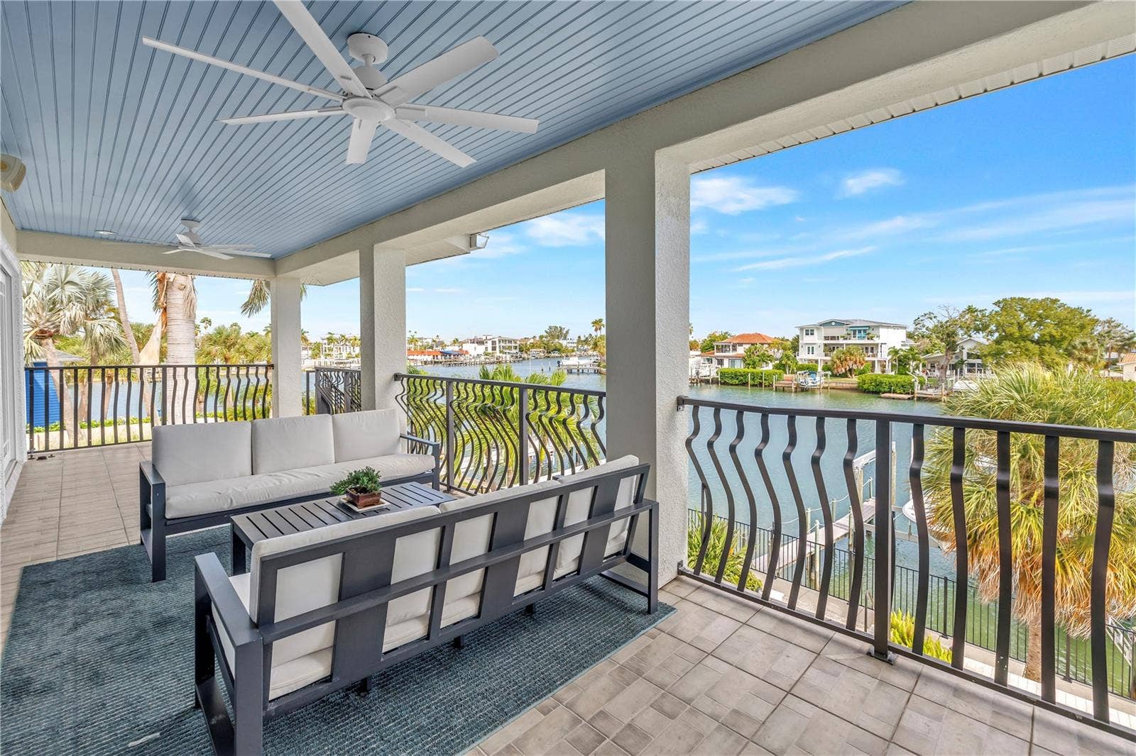 199 21ST AVENUE, St Pete Beach, FL 33706 199 21ST AVENUE, St Pete Beach, FL 33706