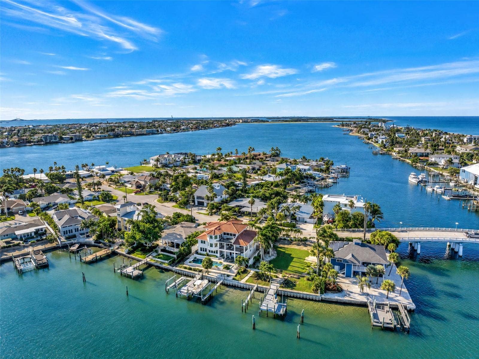 199 21ST AVENUE, St Pete Beach, FL 33706 199 21ST AVENUE, St Pete Beach, FL 33706