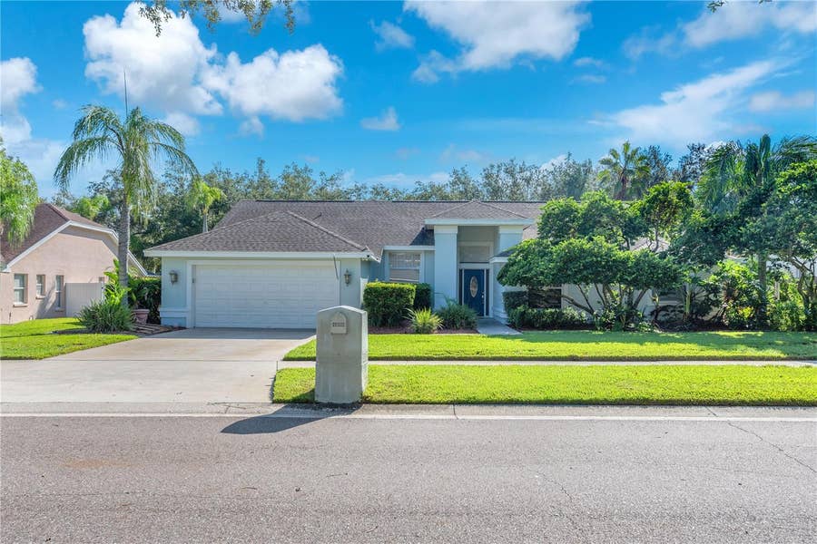 Property photo for 4008 EAGLES NEST DRIVE, Valrico, FL