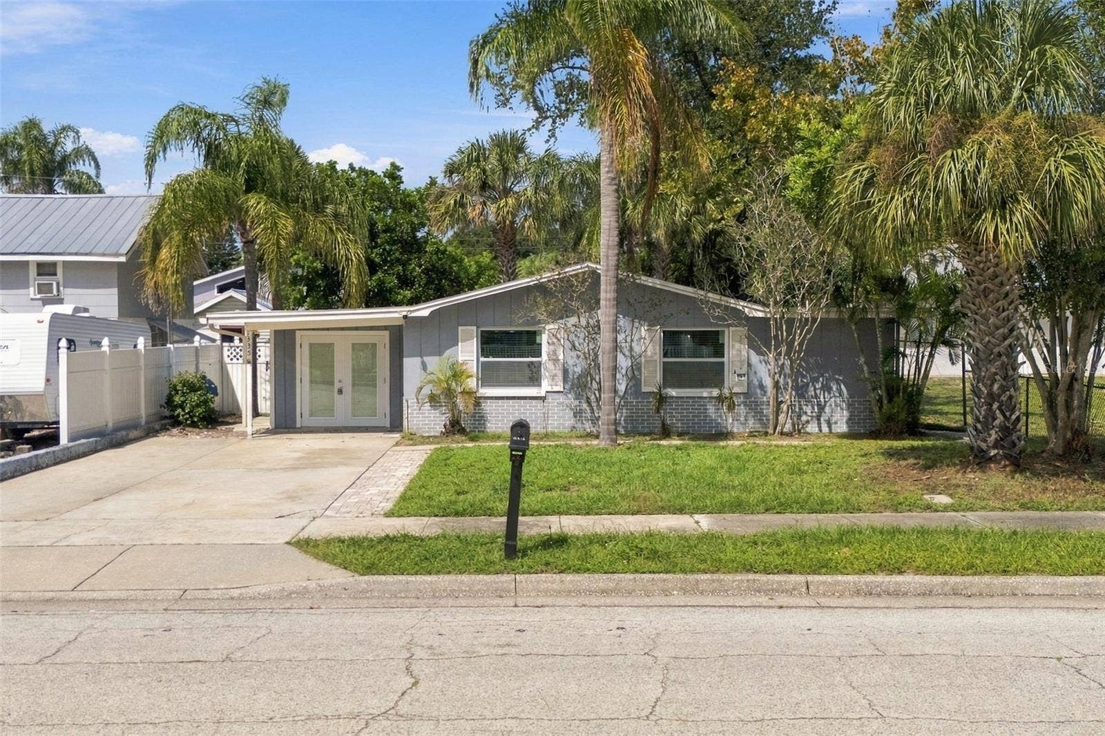 1335 WISCONSIN AVENUE, Palm Harbor, FL 34683 1335 WISCONSIN AVENUE, Palm Harbor, FL 34683
