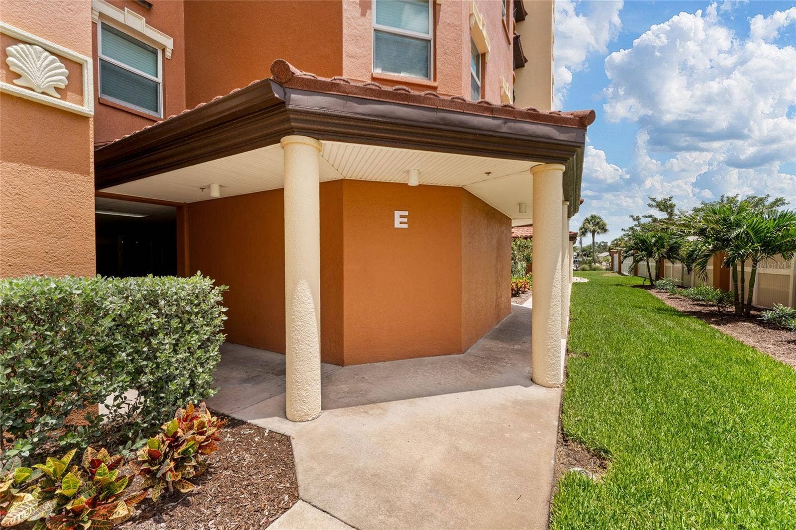 5301 GULF BLVD. BOULEVARD, #E406, St Pete Beach, FL 33706 5301 GULF BLVD. BOULEVARD, #E406, St Pete Beach, FL 33706