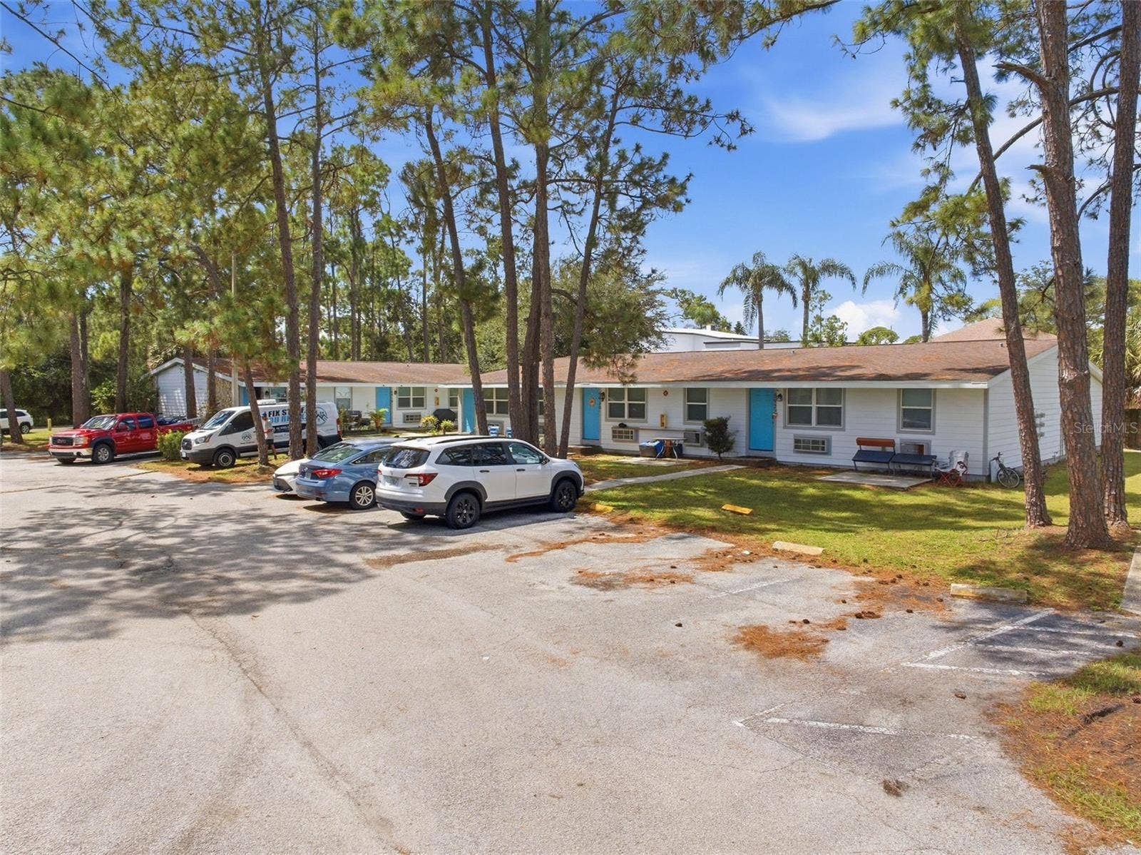 5901 BRYCE LANE, Tampa, FL 33615 5901 BRYCE LANE, Tampa, FL 33615