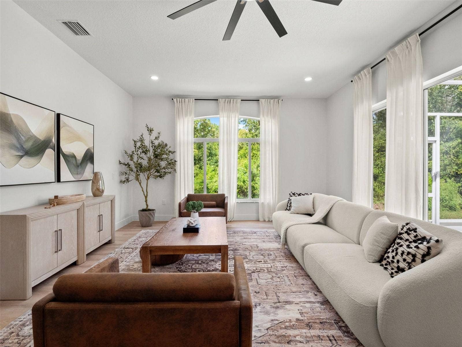 6111 HERONCREST COURT, Lithia, FL 33547 6111 HERONCREST COURT, Lithia, FL 33547
