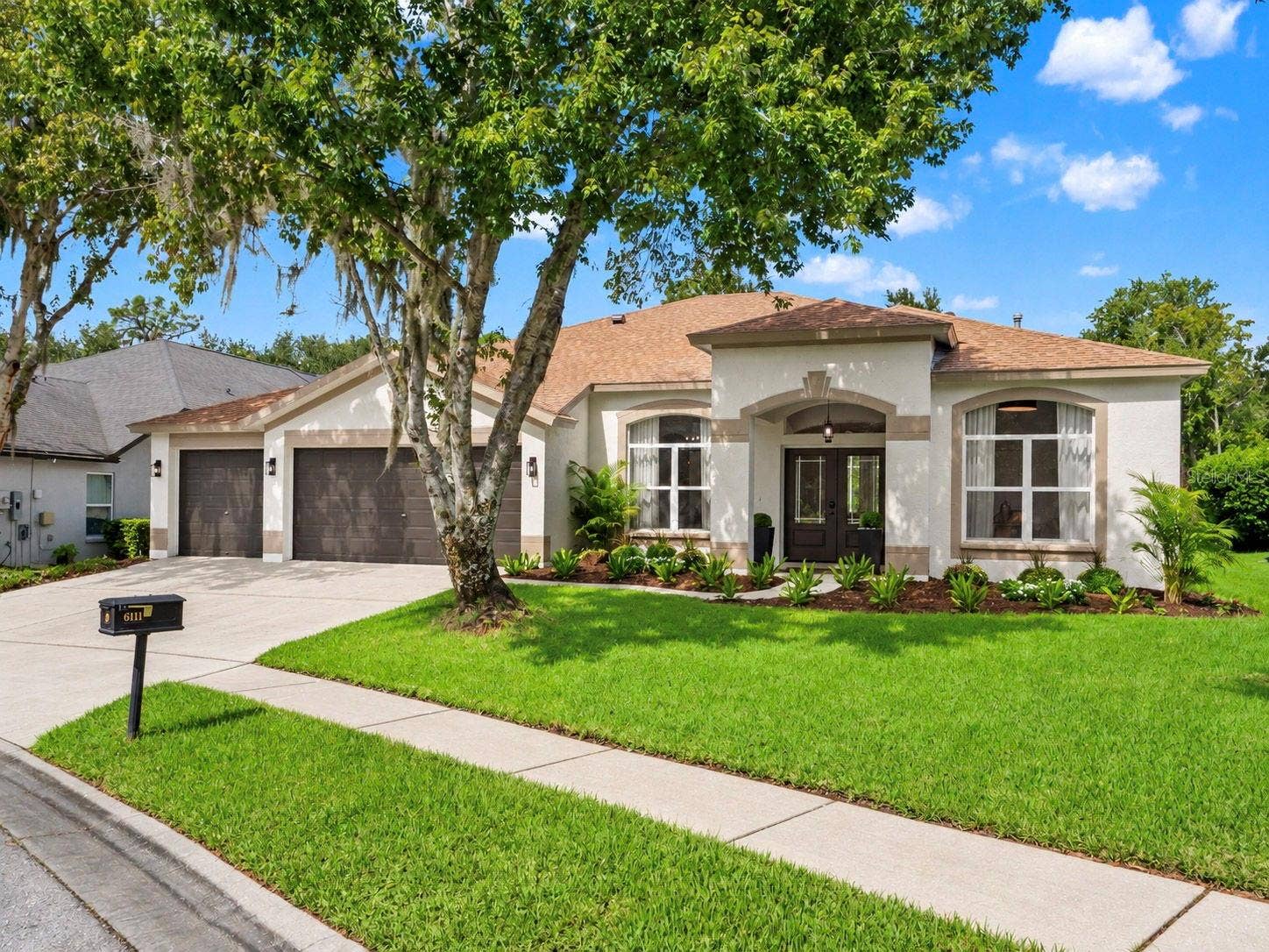 6111 HERONCREST COURT, Lithia, FL 33547 6111 HERONCREST COURT, Lithia, FL 33547