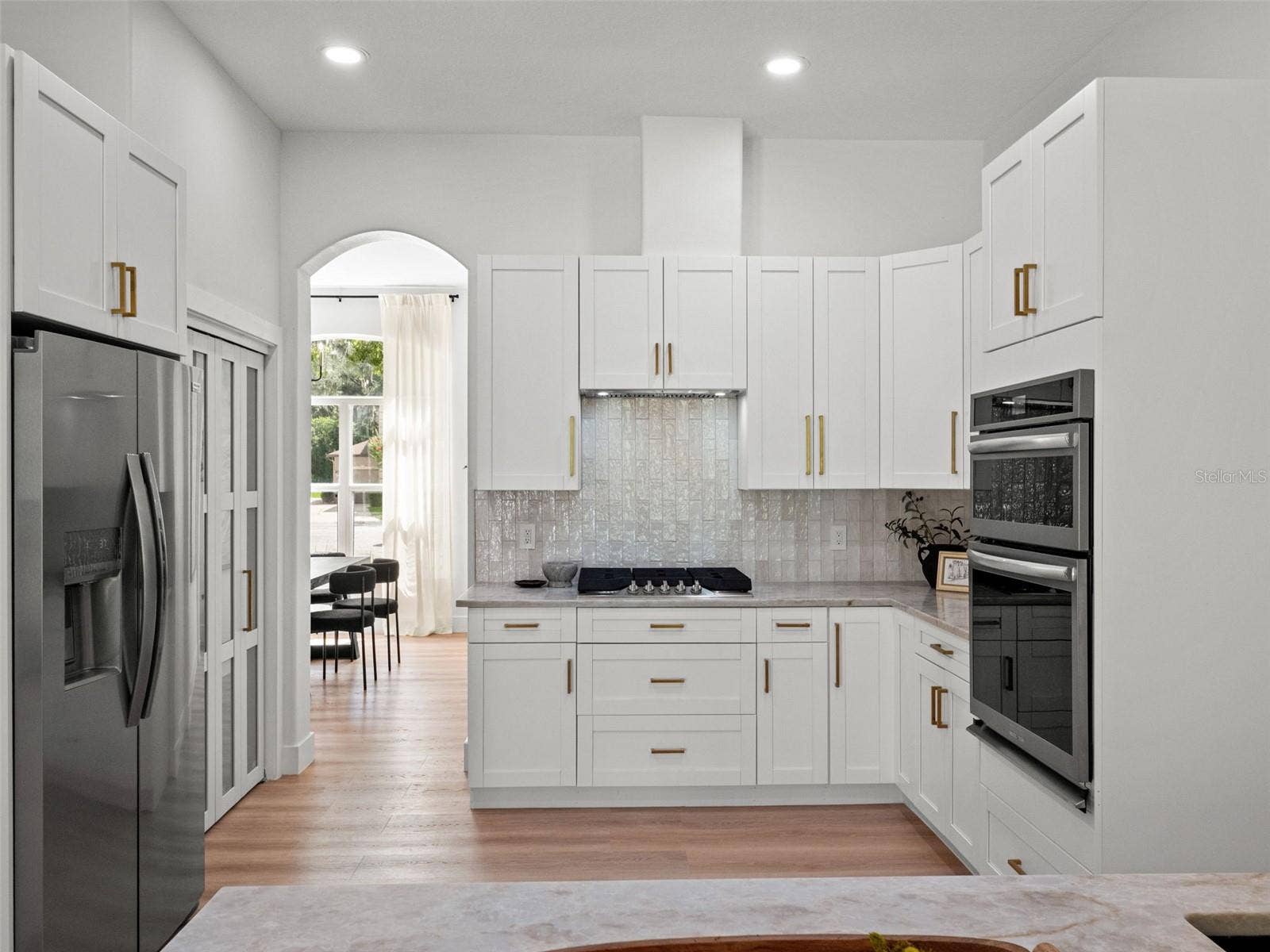 6111 HERONCREST COURT, Lithia, FL 33547 6111 HERONCREST COURT, Lithia, FL 33547