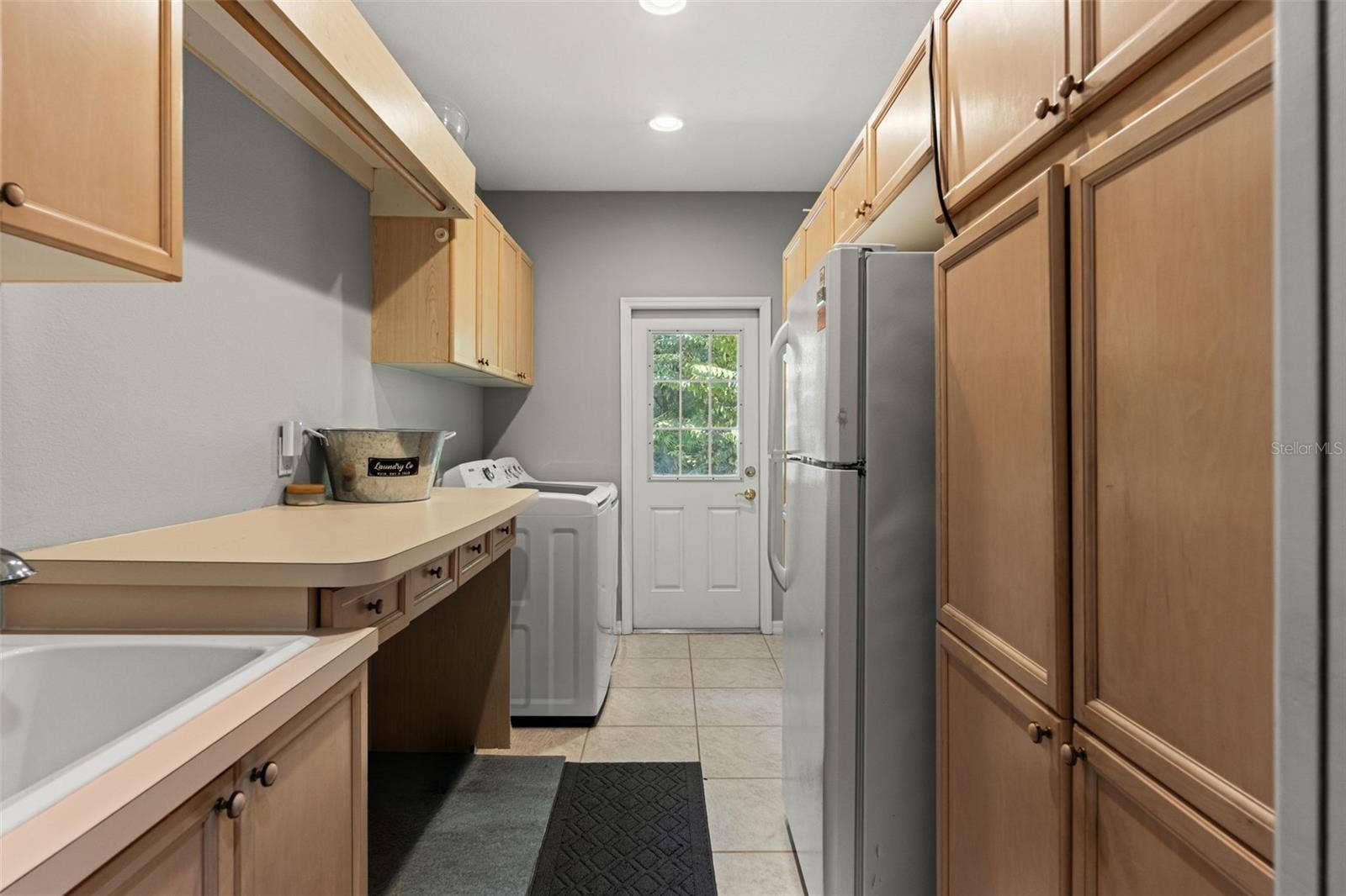 6029 HAMMOCK HILL AVENUE, Lithia, FL 33547 6029 HAMMOCK HILL AVENUE, Lithia, FL 33547