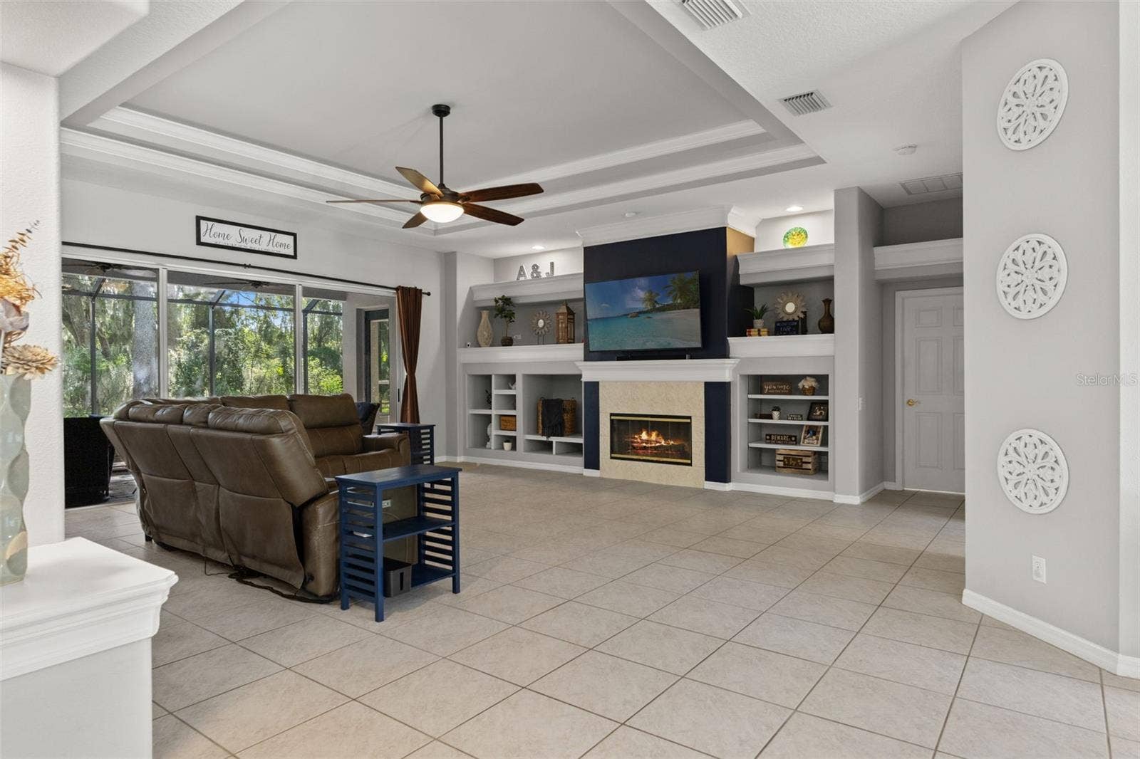 6029 HAMMOCK HILL AVENUE, Lithia, FL 33547 6029 HAMMOCK HILL AVENUE, Lithia, FL 33547