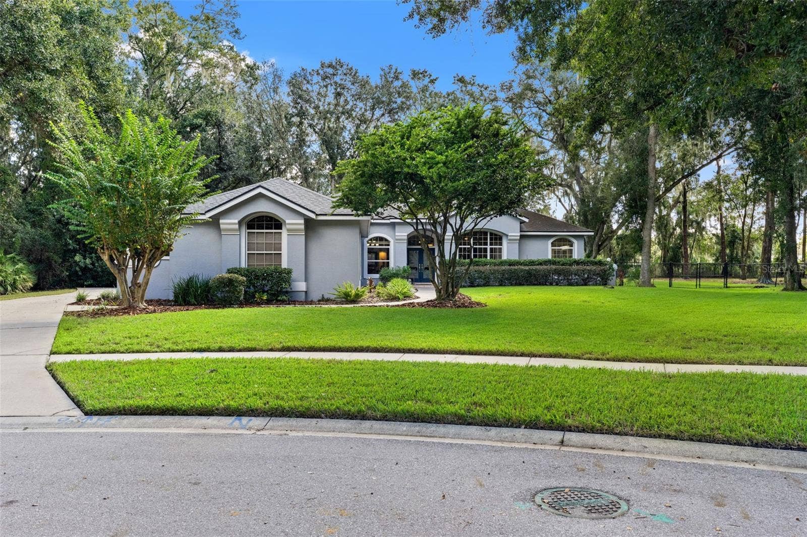 6029 HAMMOCK HILL AVENUE, Lithia, FL 33547 6029 HAMMOCK HILL AVENUE, Lithia, FL 33547