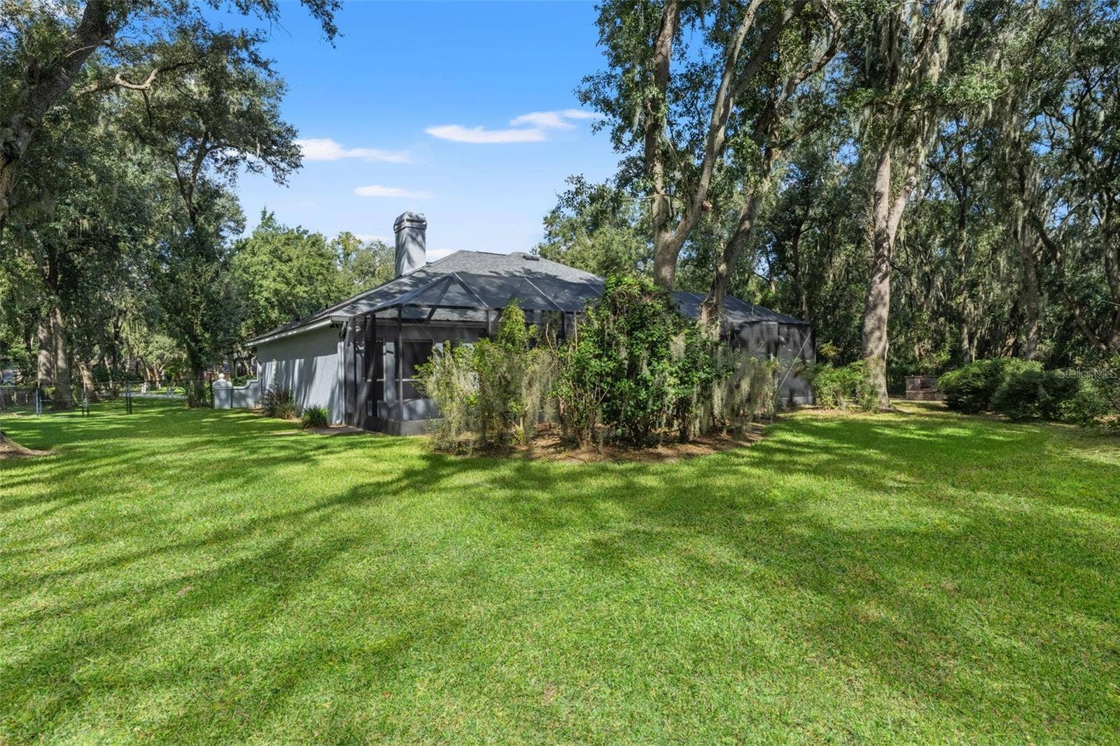 6029 HAMMOCK HILL AVENUE, Lithia, FL 33547 6029 HAMMOCK HILL AVENUE, Lithia, FL 33547
