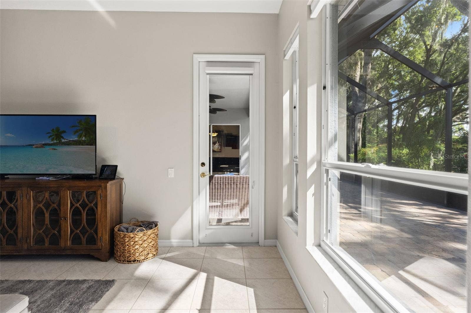 6029 HAMMOCK HILL AVENUE, Lithia, FL 33547 6029 HAMMOCK HILL AVENUE, Lithia, FL 33547