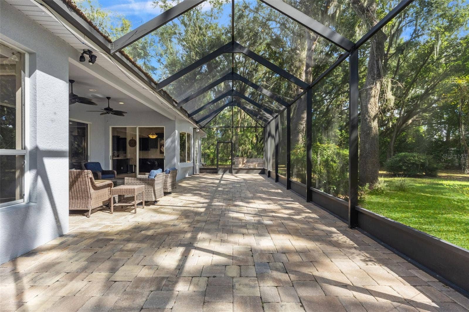 6029 HAMMOCK HILL AVENUE, Lithia, FL 33547 6029 HAMMOCK HILL AVENUE, Lithia, FL 33547