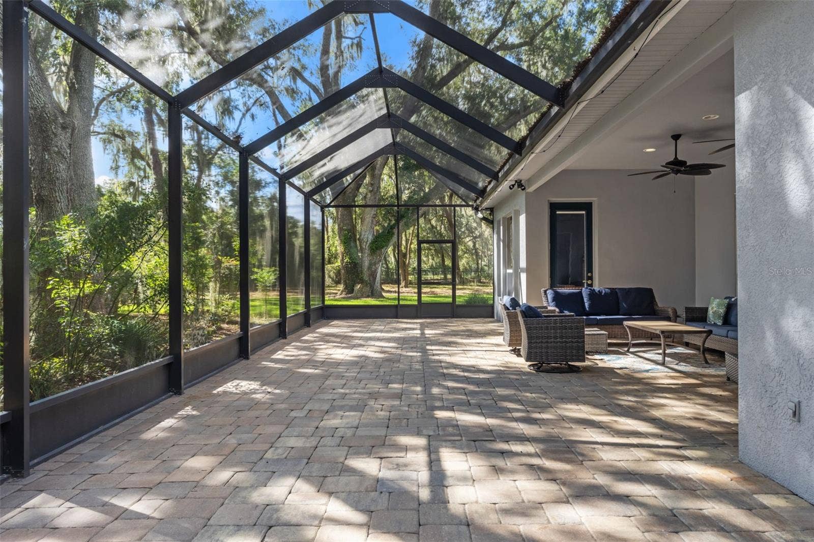 6029 HAMMOCK HILL AVENUE, Lithia, FL 33547 6029 HAMMOCK HILL AVENUE, Lithia, FL 33547