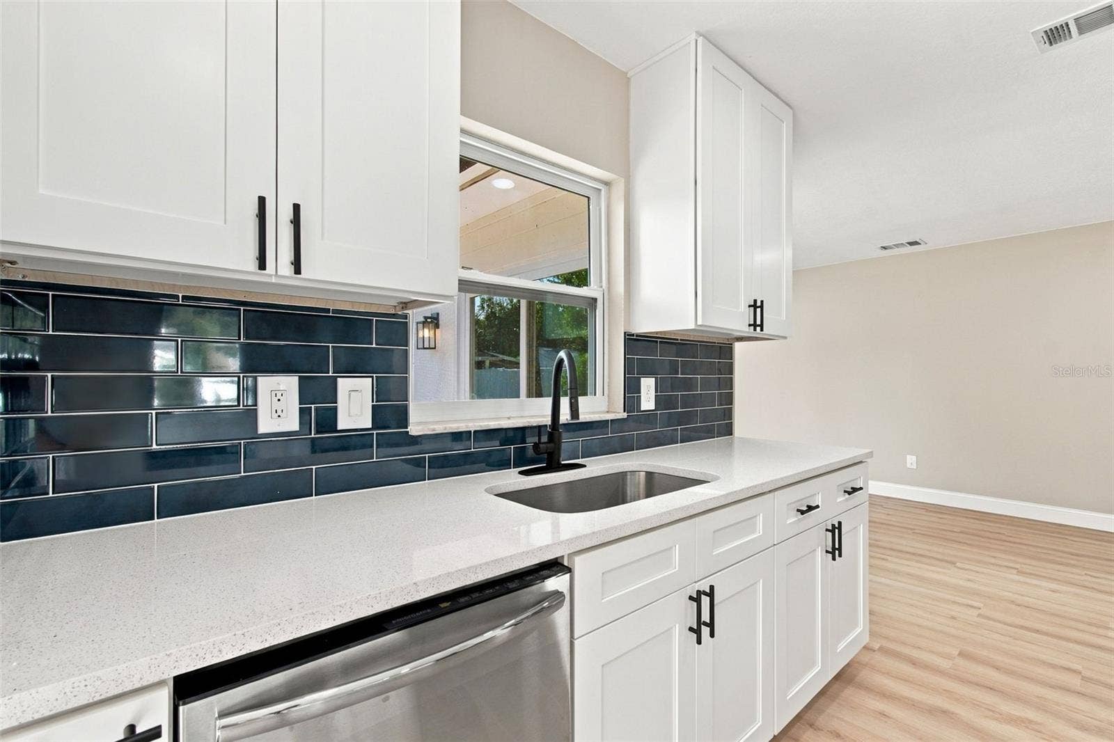 13918 BRIARDALE LANE, Tampa, FL 33618 13918 BRIARDALE LANE, Tampa, FL 33618