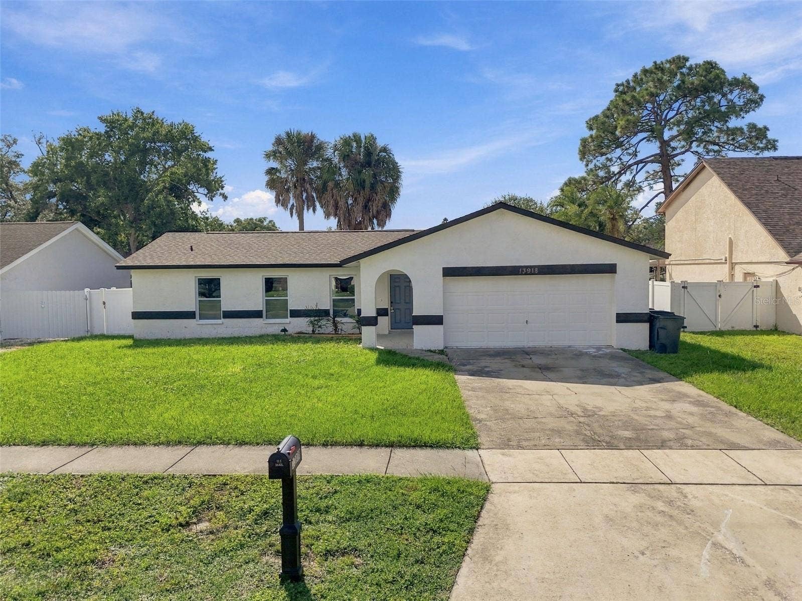 13918 BRIARDALE LANE, Tampa, FL 33618 13918 BRIARDALE LANE, Tampa, FL 33618