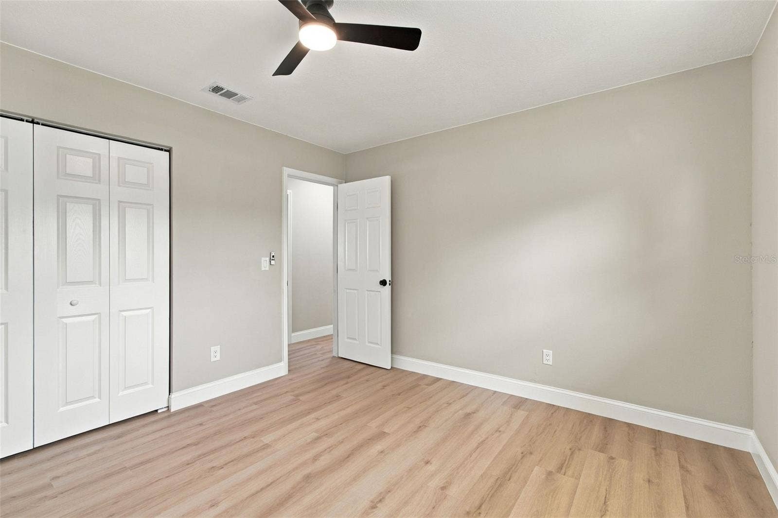 13918 BRIARDALE LANE, Tampa, FL 33618 13918 BRIARDALE LANE, Tampa, FL 33618