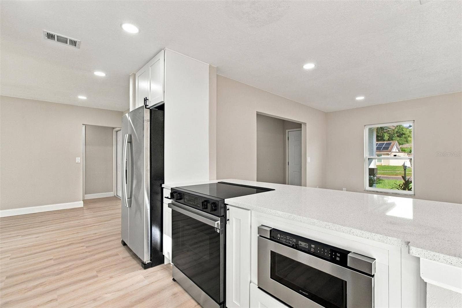 13918 BRIARDALE LANE, Tampa, FL 33618 13918 BRIARDALE LANE, Tampa, FL 33618