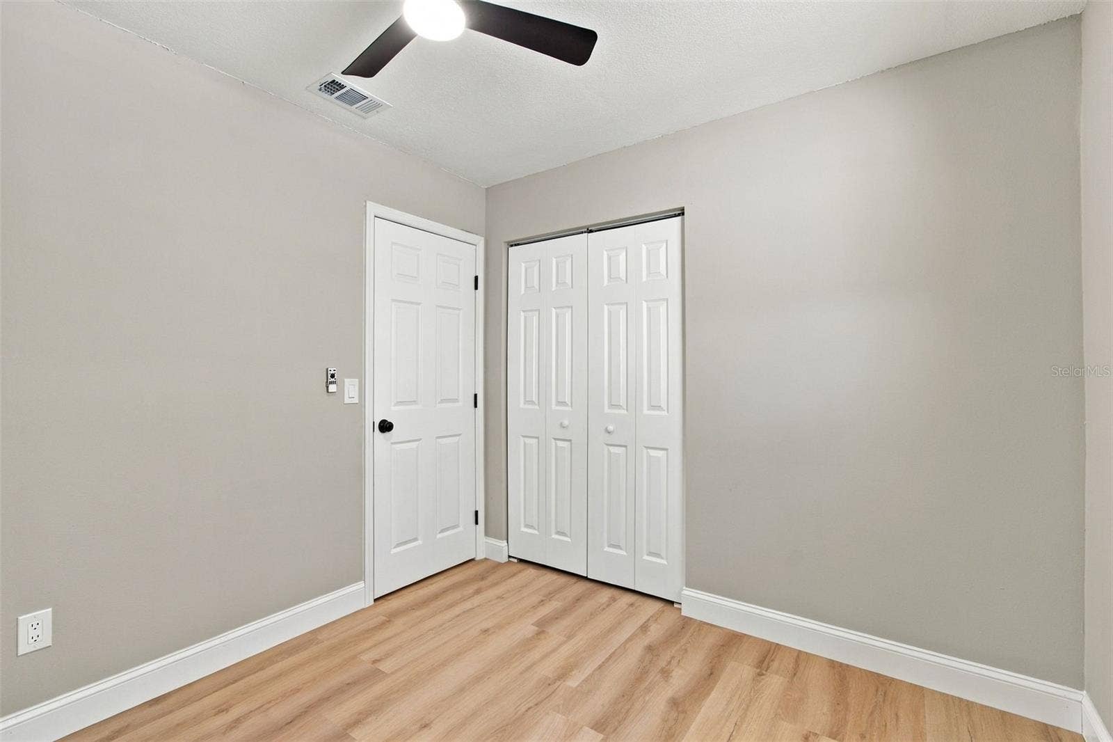 13918 BRIARDALE LANE, Tampa, FL 33618 13918 BRIARDALE LANE, Tampa, FL 33618