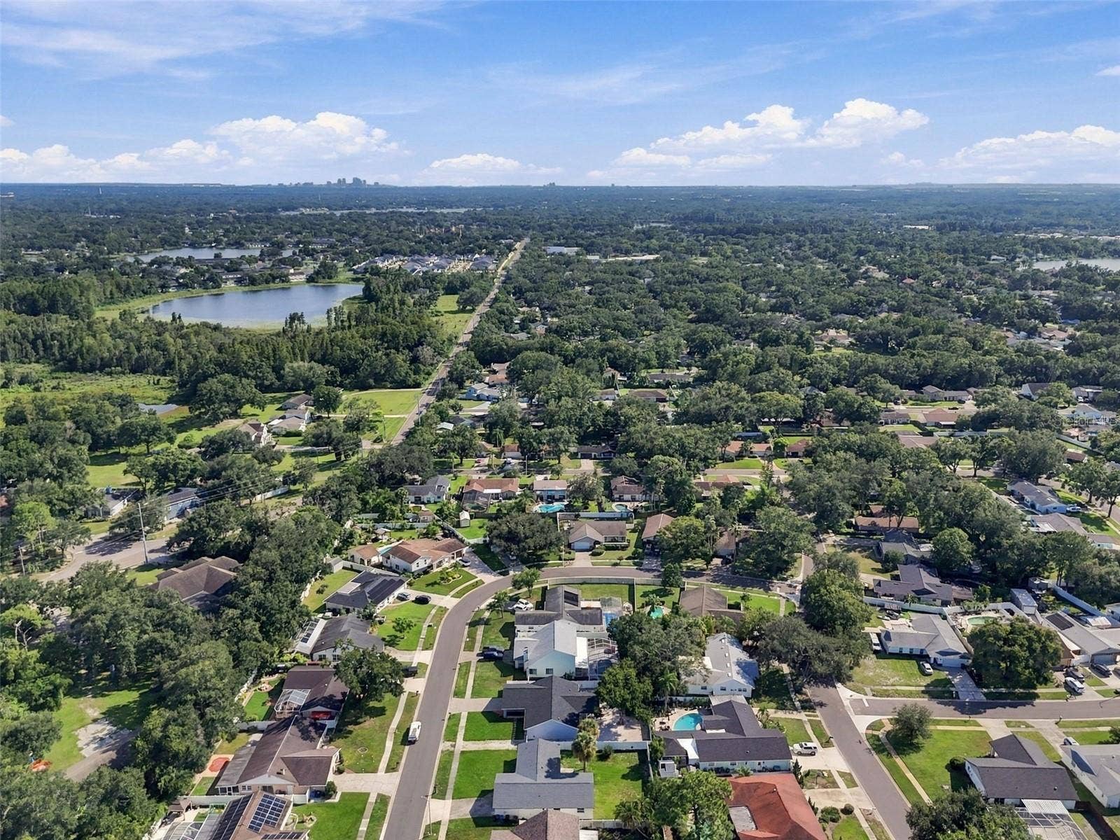 13918 BRIARDALE LANE, Tampa, FL 33618 13918 BRIARDALE LANE, Tampa, FL 33618