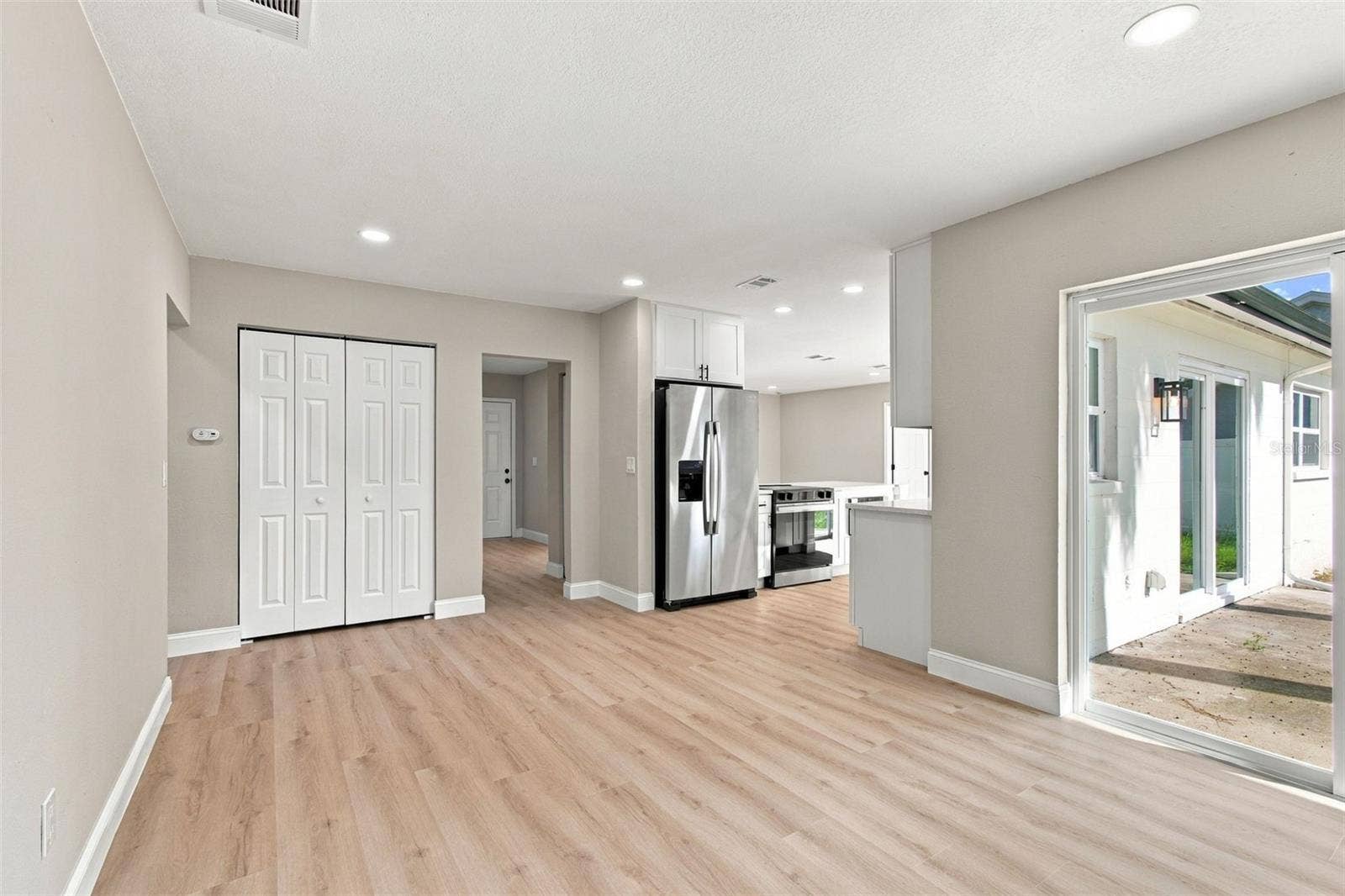 13918 BRIARDALE LANE, Tampa, FL 33618 13918 BRIARDALE LANE, Tampa, FL 33618