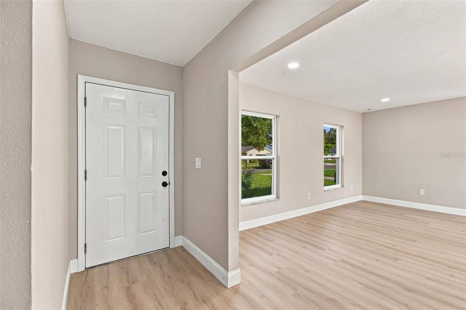 13918 BRIARDALE LANE, Tampa, FL 33618 13918 BRIARDALE LANE, Tampa, FL 33618
