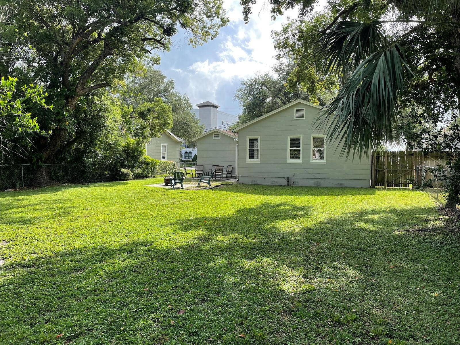 303 S AUDUBON AVENUE, Tampa, FL 33609 303 S AUDUBON AVENUE, Tampa, FL 33609