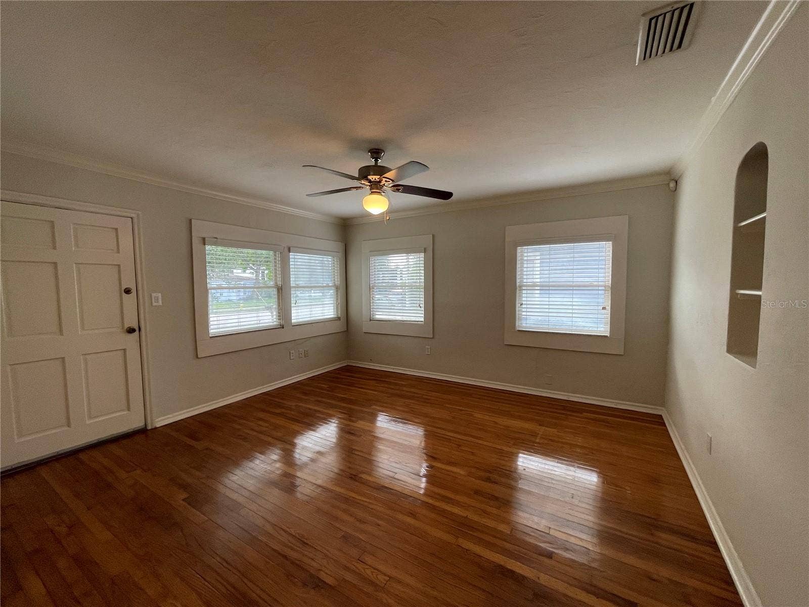 303 S AUDUBON AVENUE, Tampa, FL 33609 303 S AUDUBON AVENUE, Tampa, FL 33609