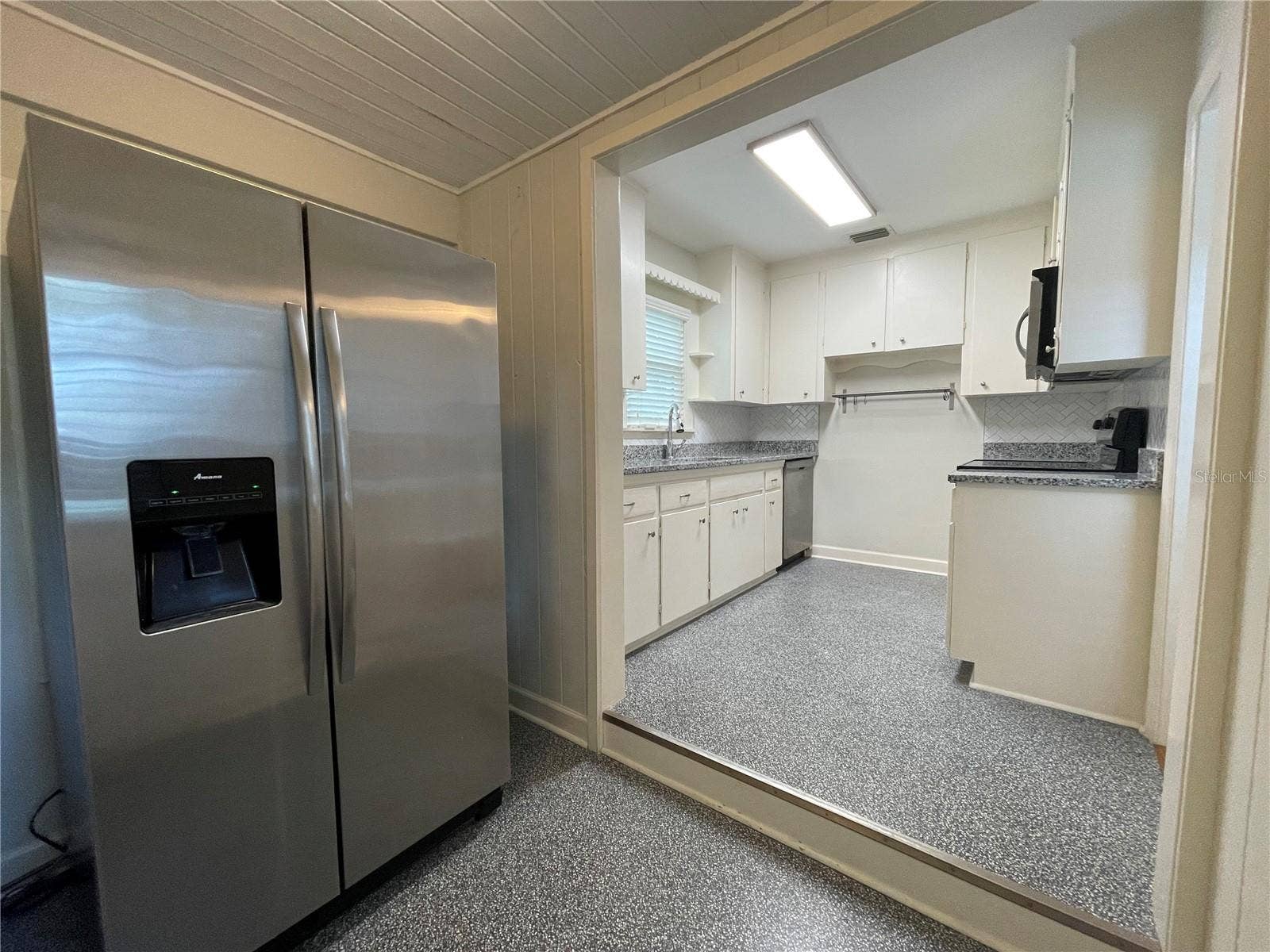 303 S AUDUBON AVENUE, Tampa, FL 33609 303 S AUDUBON AVENUE, Tampa, FL 33609