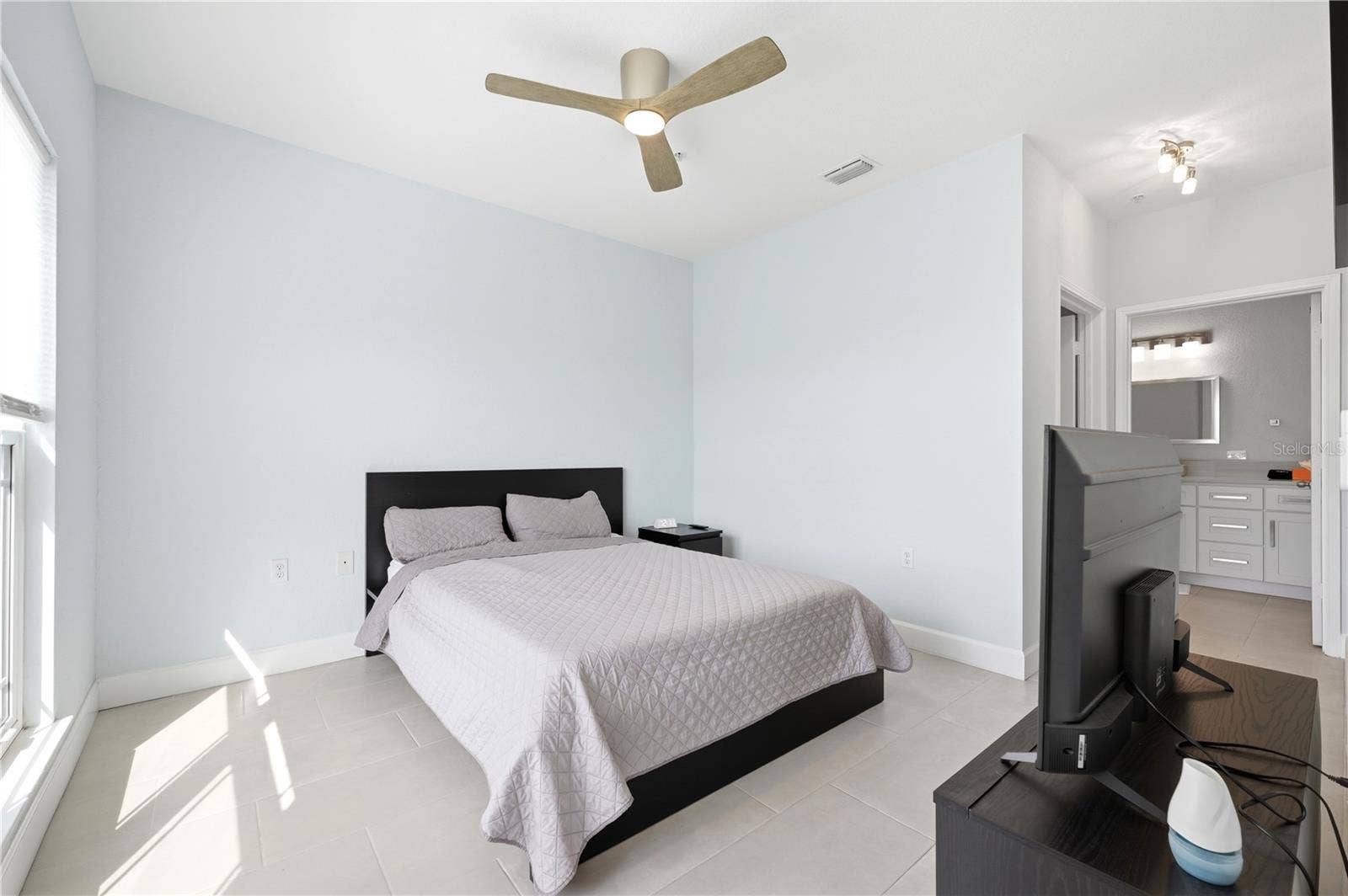 210 3RD STREET W, #8305, Bradenton, FL 34205
