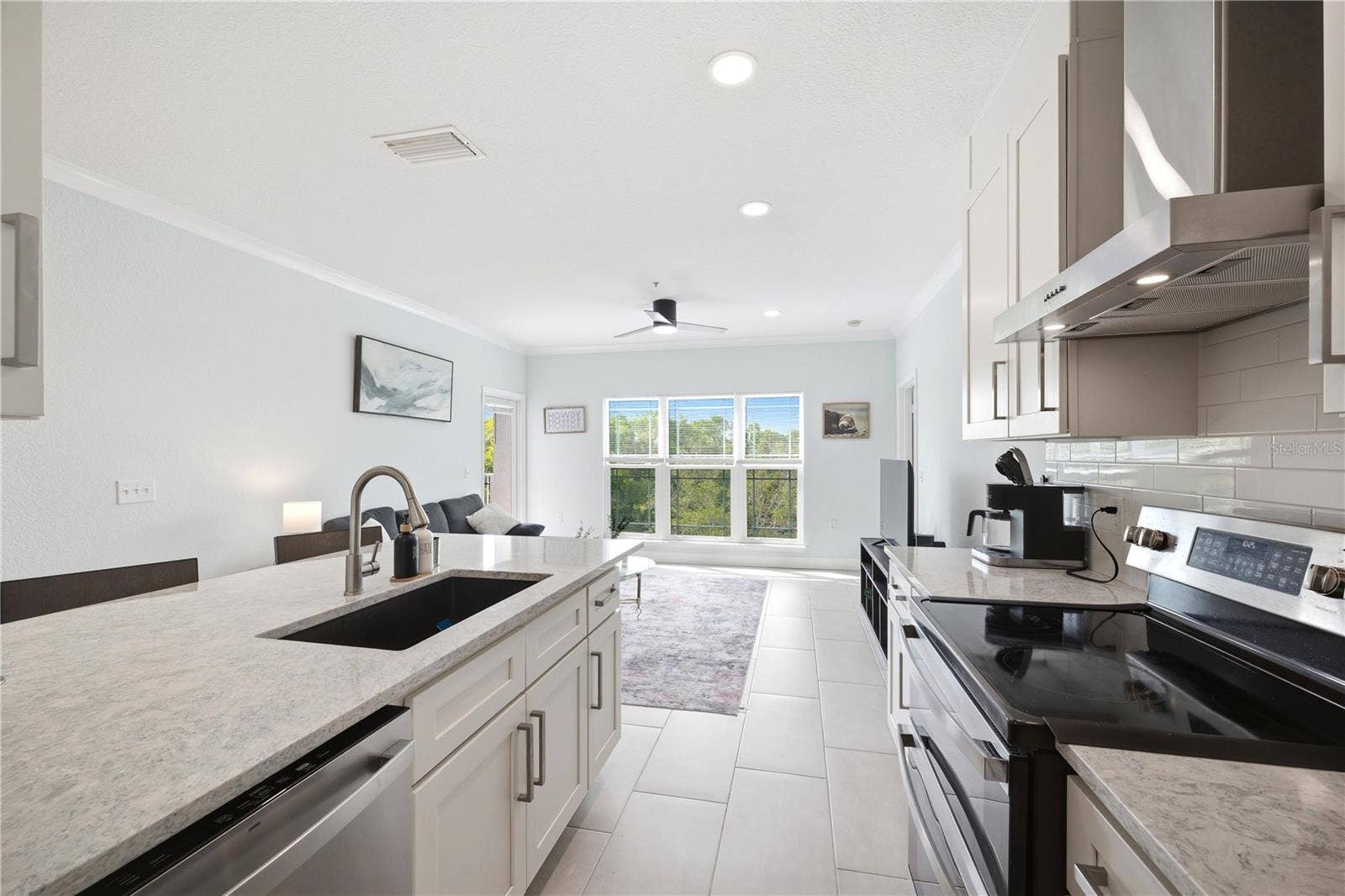 210 3RD STREET W, #8305, Bradenton, FL 34205