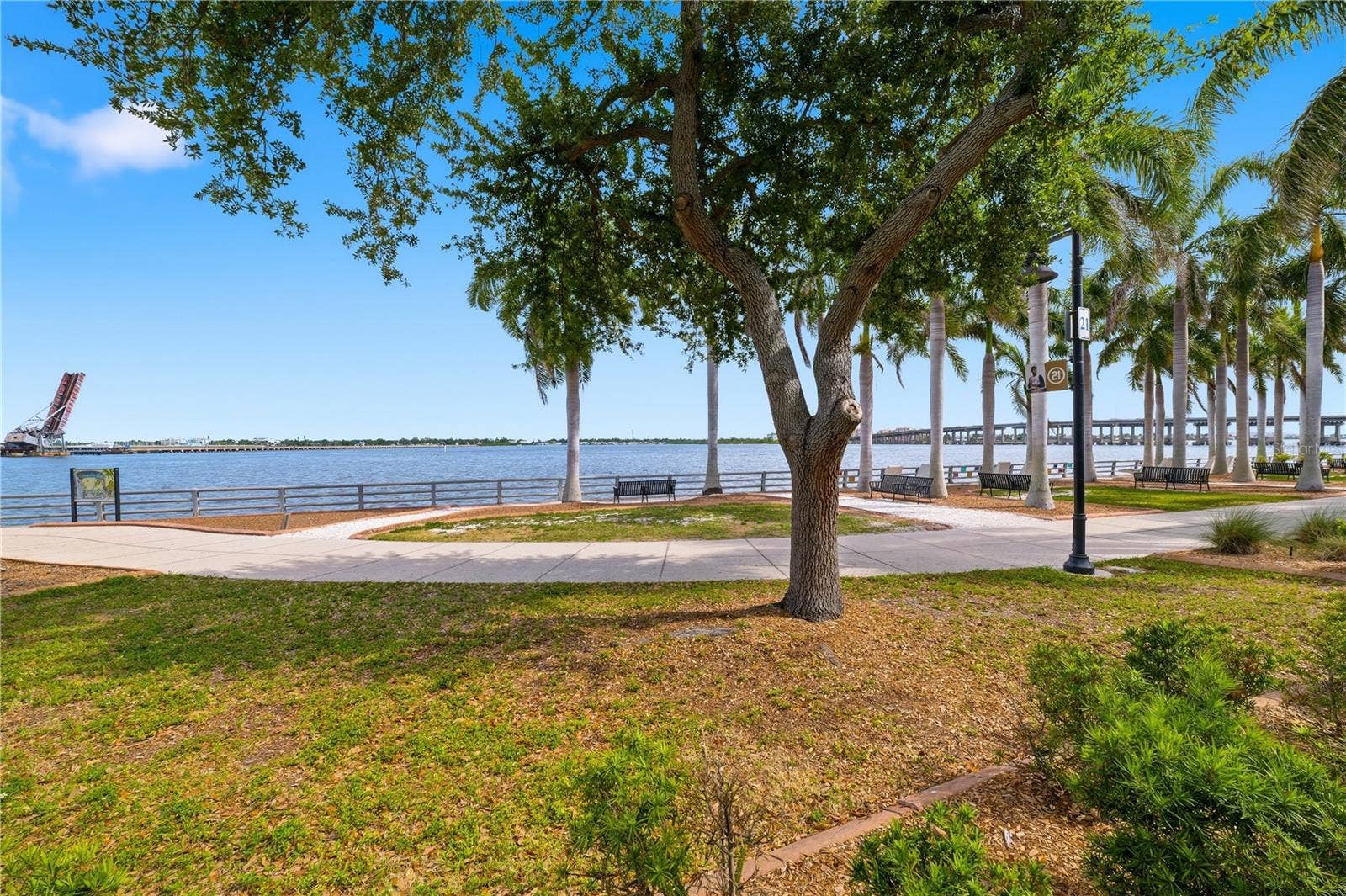 210 3RD STREET W, #8305, Bradenton, FL 34205