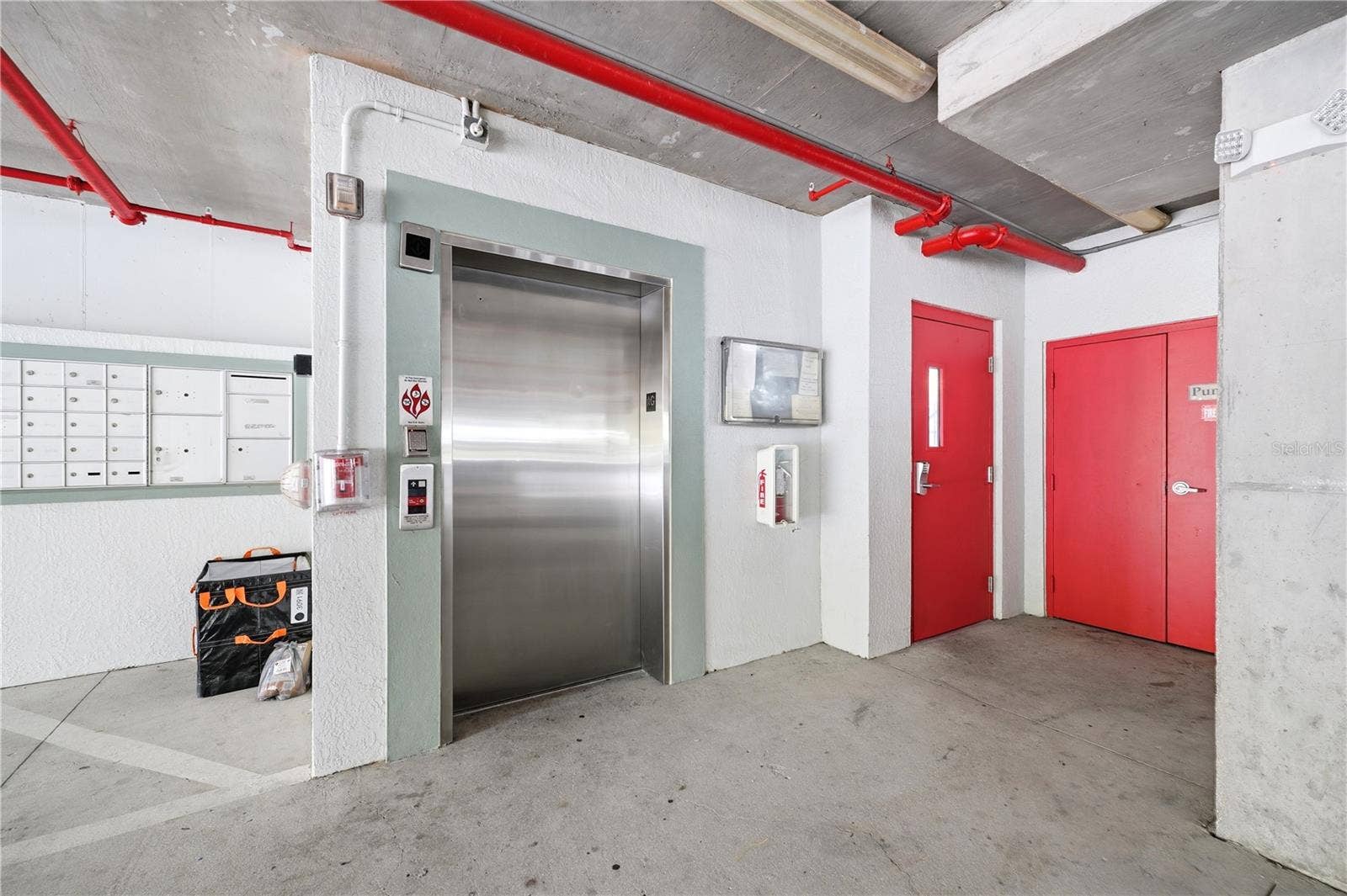 210 3RD STREET W, #8305, Bradenton, FL 34205