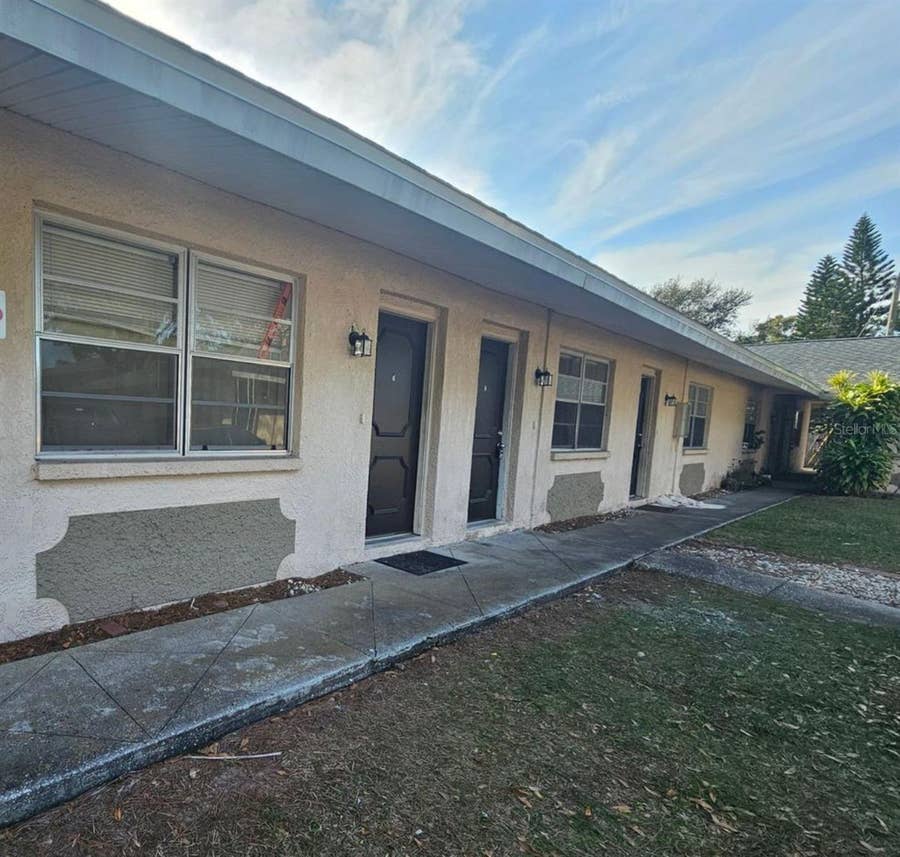 Property photo for 201 NW JEFFERSON CIRCLE N, #2, St Petersburg, FL