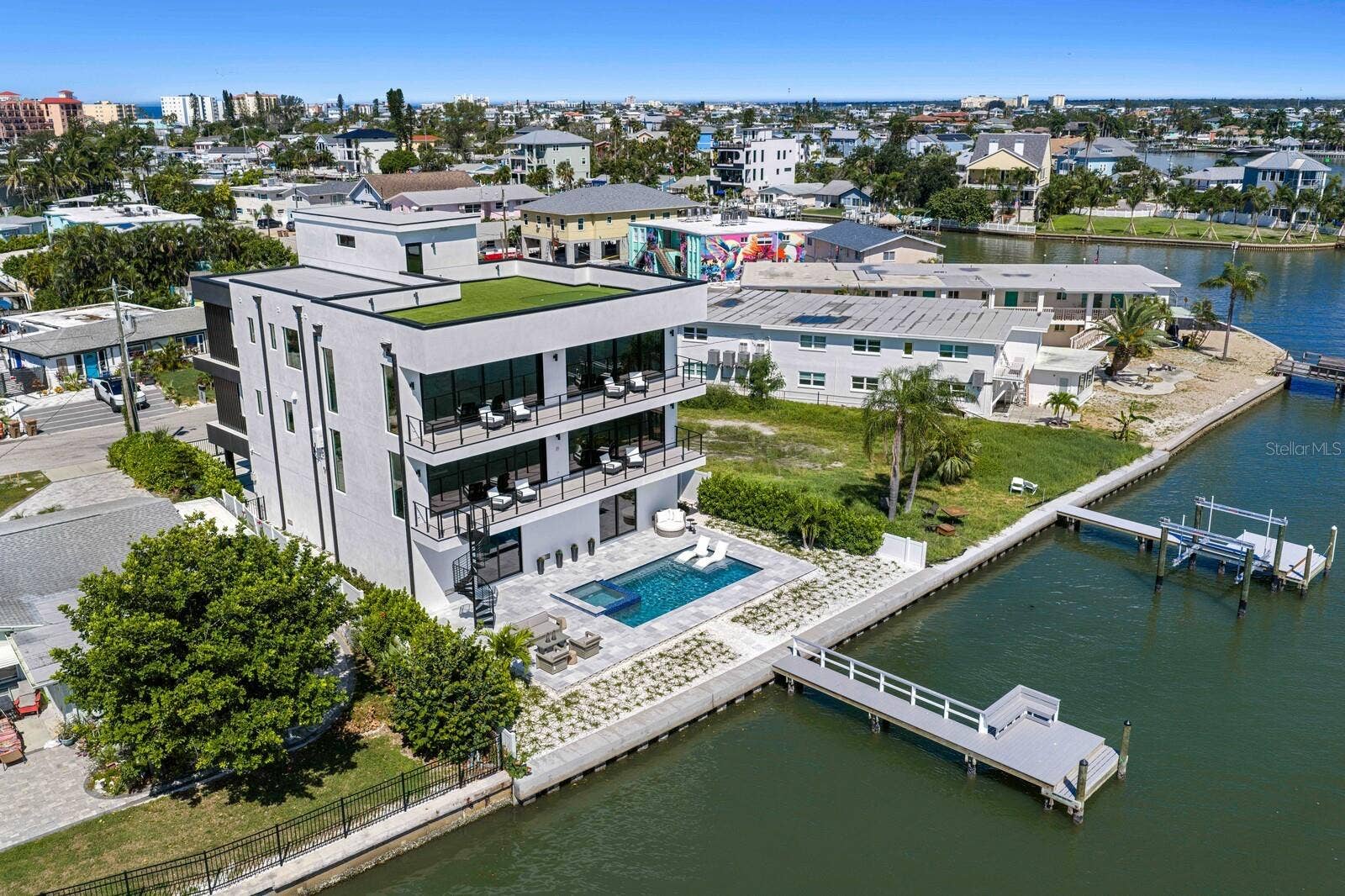 445 129TH AVENUE E, Madeira Beach, FL 33708 445 129TH AVENUE E, Madeira Beach, FL 33708
