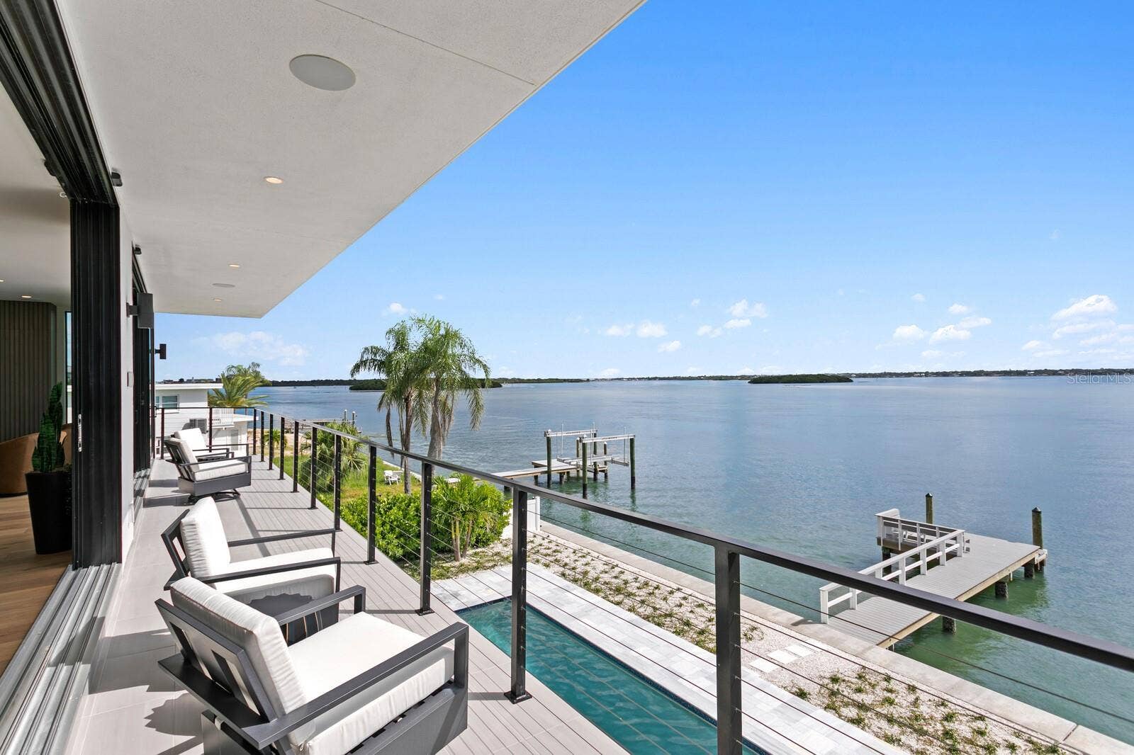 445 129TH AVENUE E, Madeira Beach, FL 33708 445 129TH AVENUE E, Madeira Beach, FL 33708