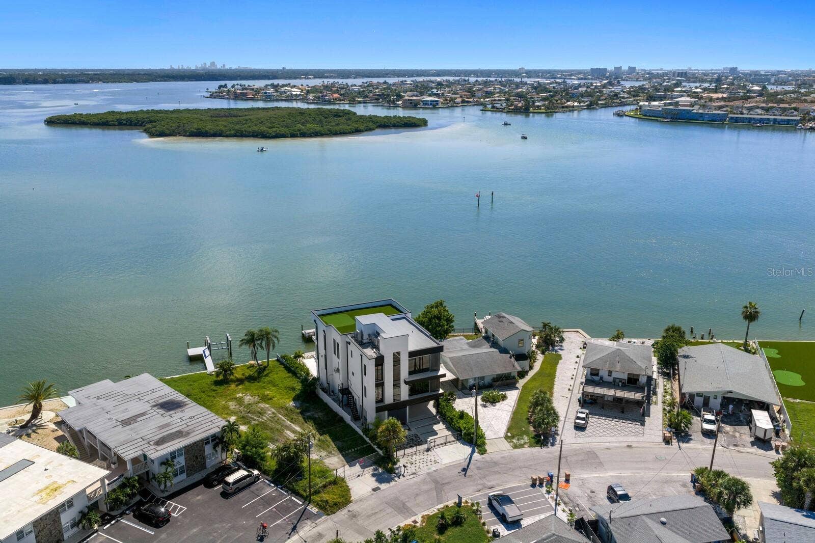 445 129TH AVENUE E, Madeira Beach, FL 33708 445 129TH AVENUE E, Madeira Beach, FL 33708