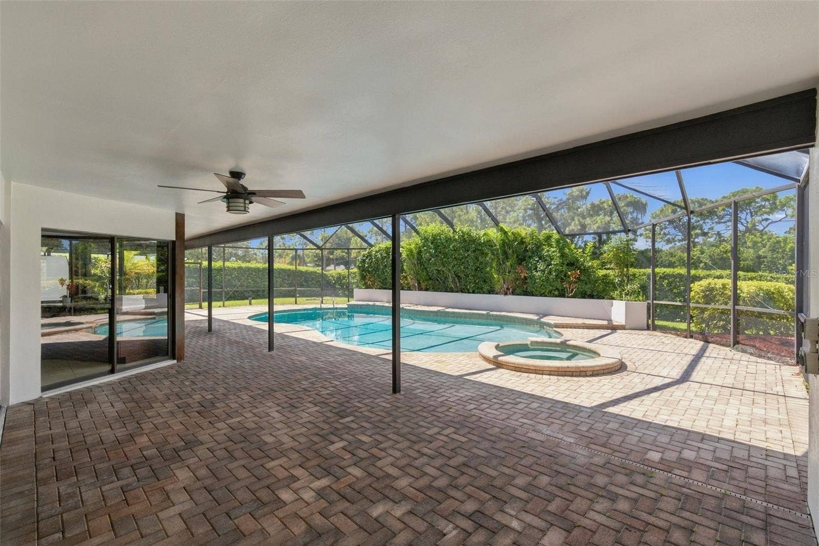 2924 TORREY PINES COURT, Clearwater, FL 33761 Outdoor Gathering Area