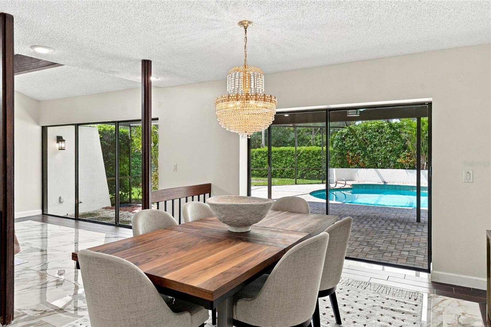 2924 TORREY PINES COURT, Clearwater, FL 33761 Dining Room Plenty of Room for the Whole Family