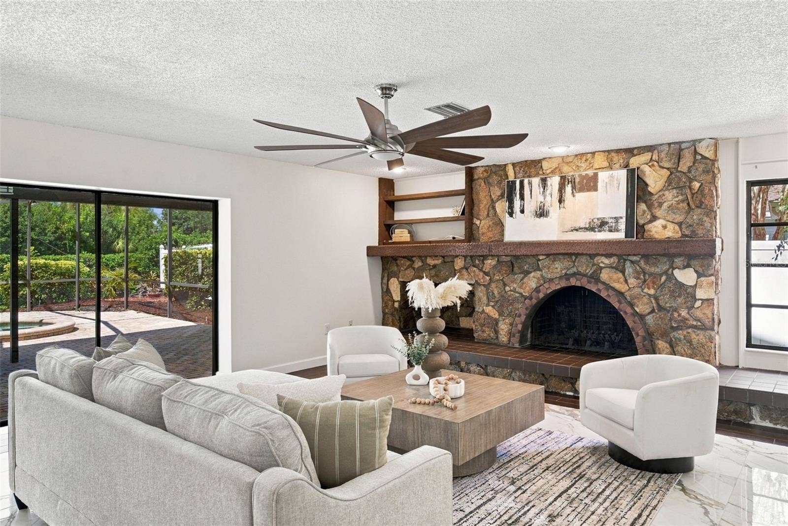 2924 TORREY PINES COURT, Clearwater, FL 33761 Living Room