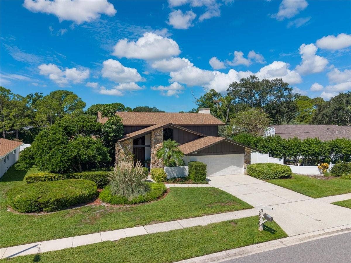2924 TORREY PINES COURT, Clearwater, FL 33761 2924 TORREY PINES COURT, Clearwater, FL 33761