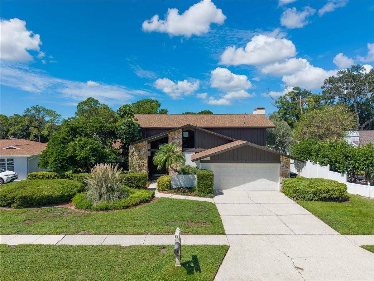 2924 TORREY PINES COURT, Clearwater, FL 33761 2924 TORREY PINES COURT, Clearwater, FL 33761