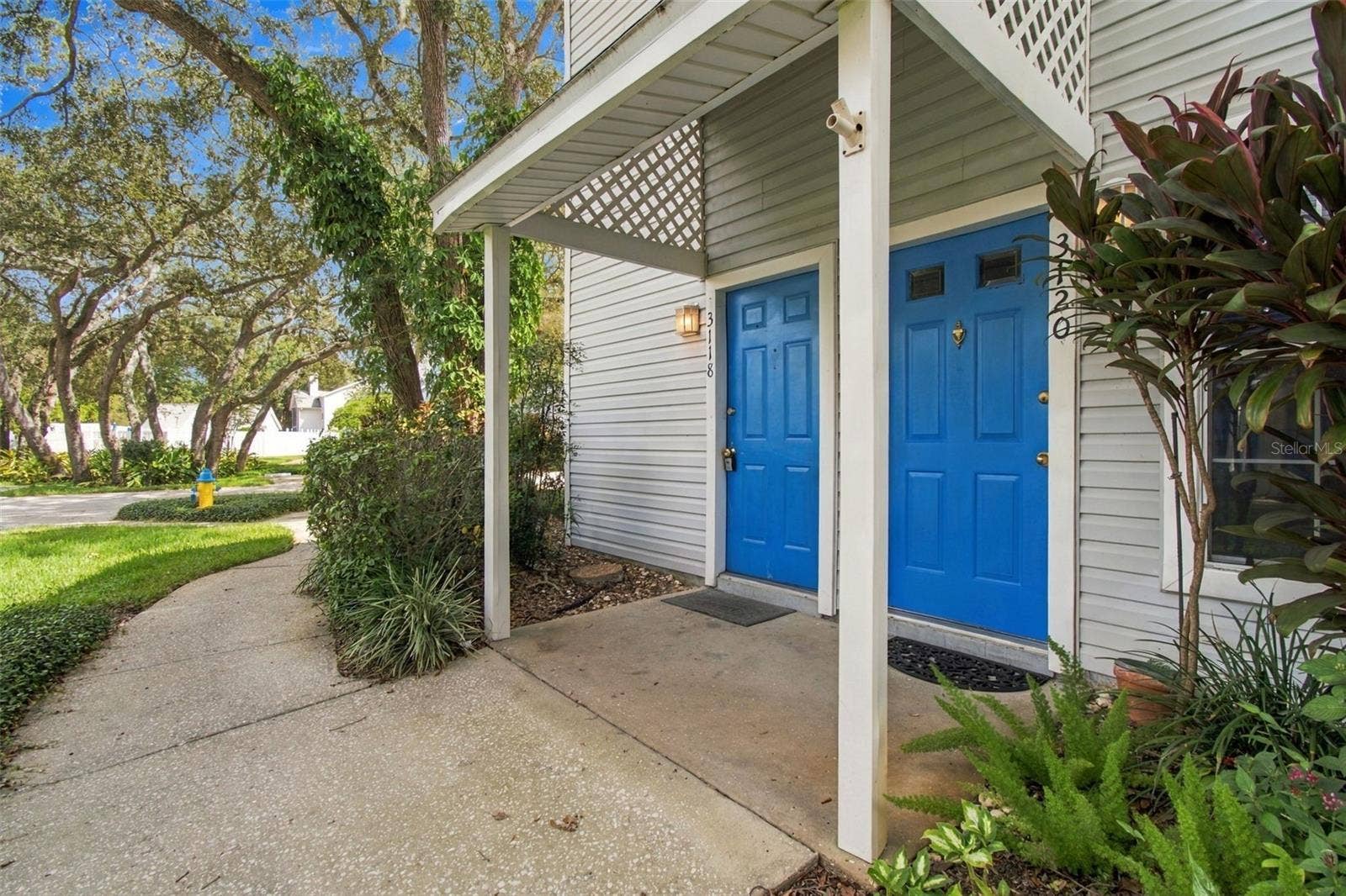 3118 VALLEY OAKS DRIVE, Tampa, FL 33618 3118 VALLEY OAKS DRIVE, Tampa, FL 33618