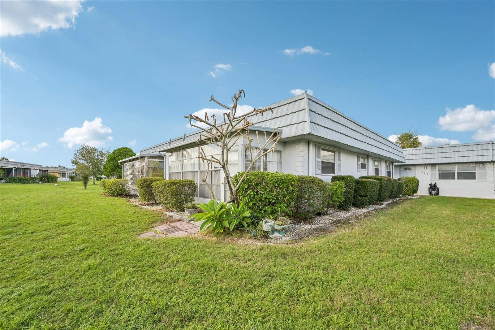 202 BEDFORD TRAIL, #109, Sun City Center, FL 33573 202 BEDFORD TRAIL, #109, Sun City Center, FL 33573
