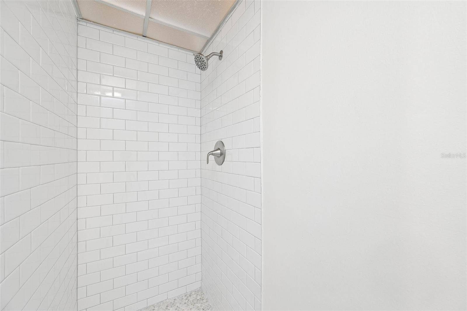 202 BEDFORD TRAIL, #109, Sun City Center, FL 33573 202 BEDFORD TRAIL, #109, Sun City Center, FL 33573