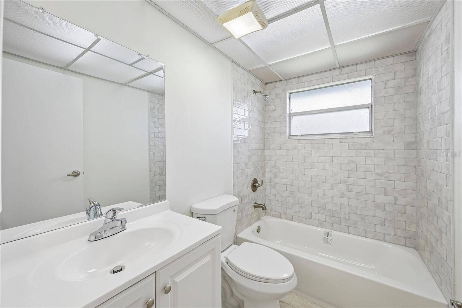 202 BEDFORD TRAIL, #109, Sun City Center, FL 33573 202 BEDFORD TRAIL, #109, Sun City Center, FL 33573