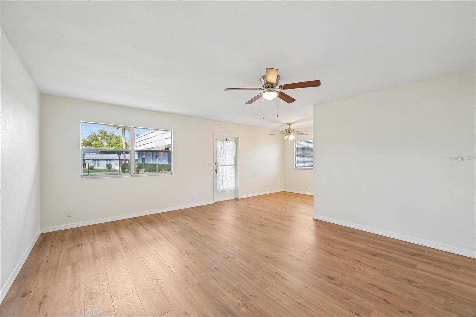 202 BEDFORD TRAIL, #109, Sun City Center, FL 33573 202 BEDFORD TRAIL, #109, Sun City Center, FL 33573