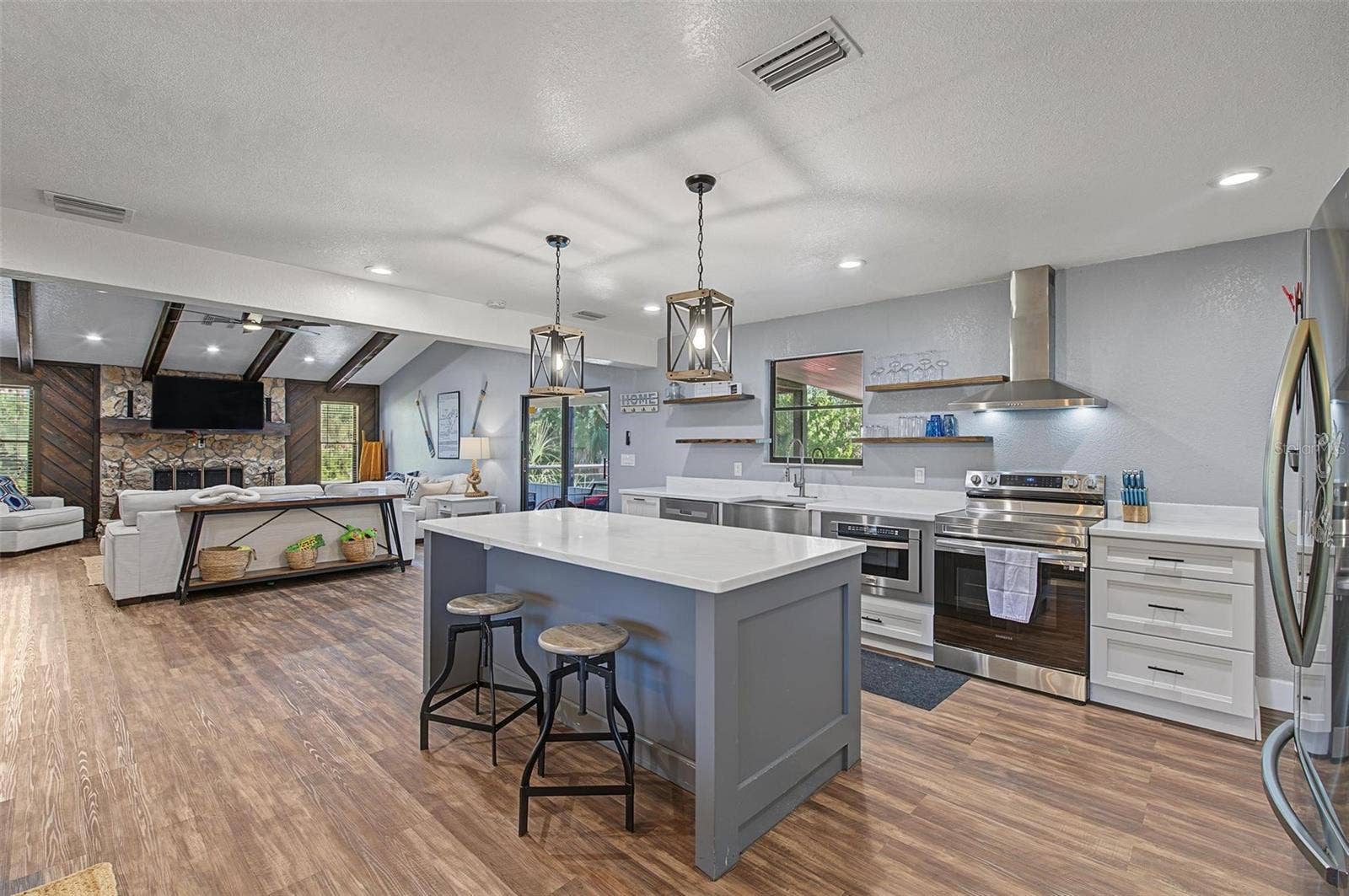 2195 N SLEWFOOT PATH, Crystal River, FL 34429 2195 N SLEWFOOT PATH, Crystal River, FL 34429