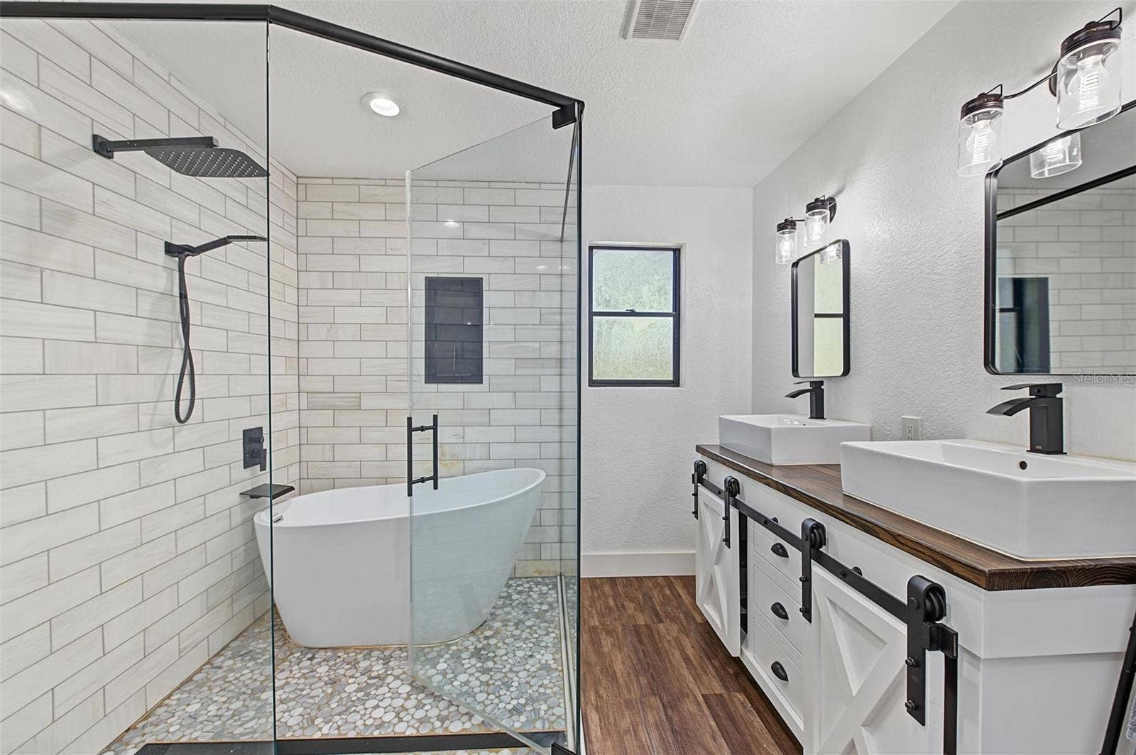 2195 N SLEWFOOT PATH, Crystal River, FL 34429 2195 N SLEWFOOT PATH, Crystal River, FL 34429