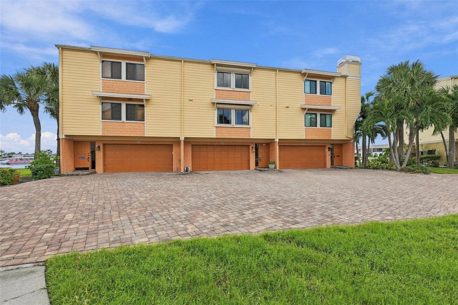 535 HAVEN POINT DRIVE, Treasure Island, FL 33706 535 HAVEN POINT DRIVE, Treasure Island, FL 33706